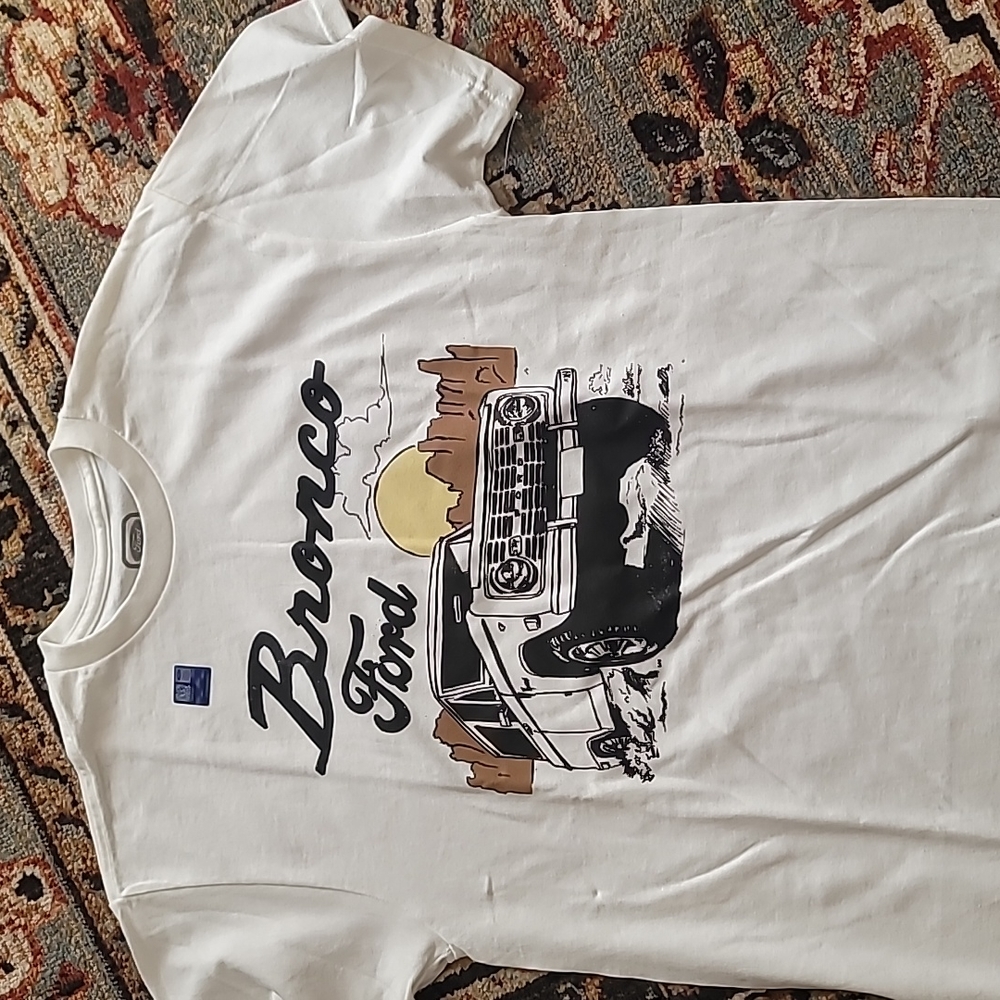 Bronco Tee - Picture 2 of 5